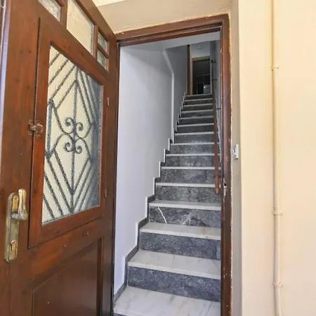 Studio Rene 4